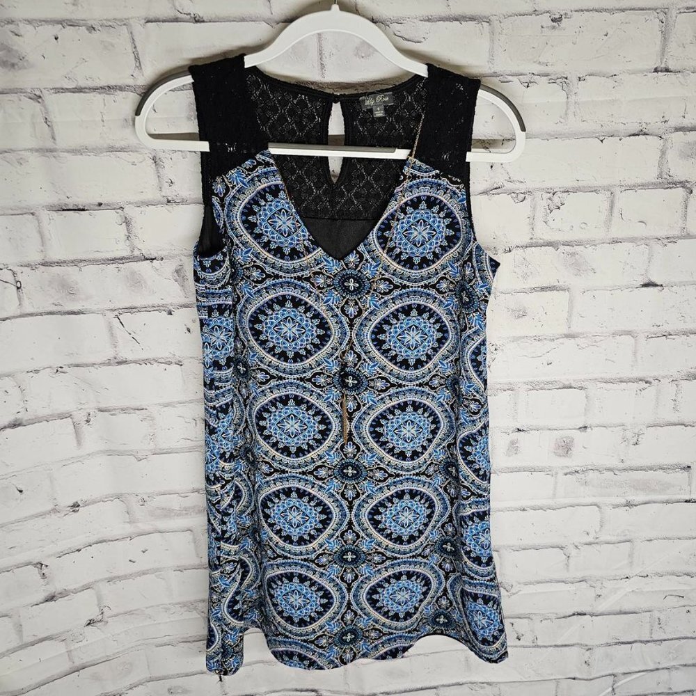 Sleeveless Blue Dress with Necklace